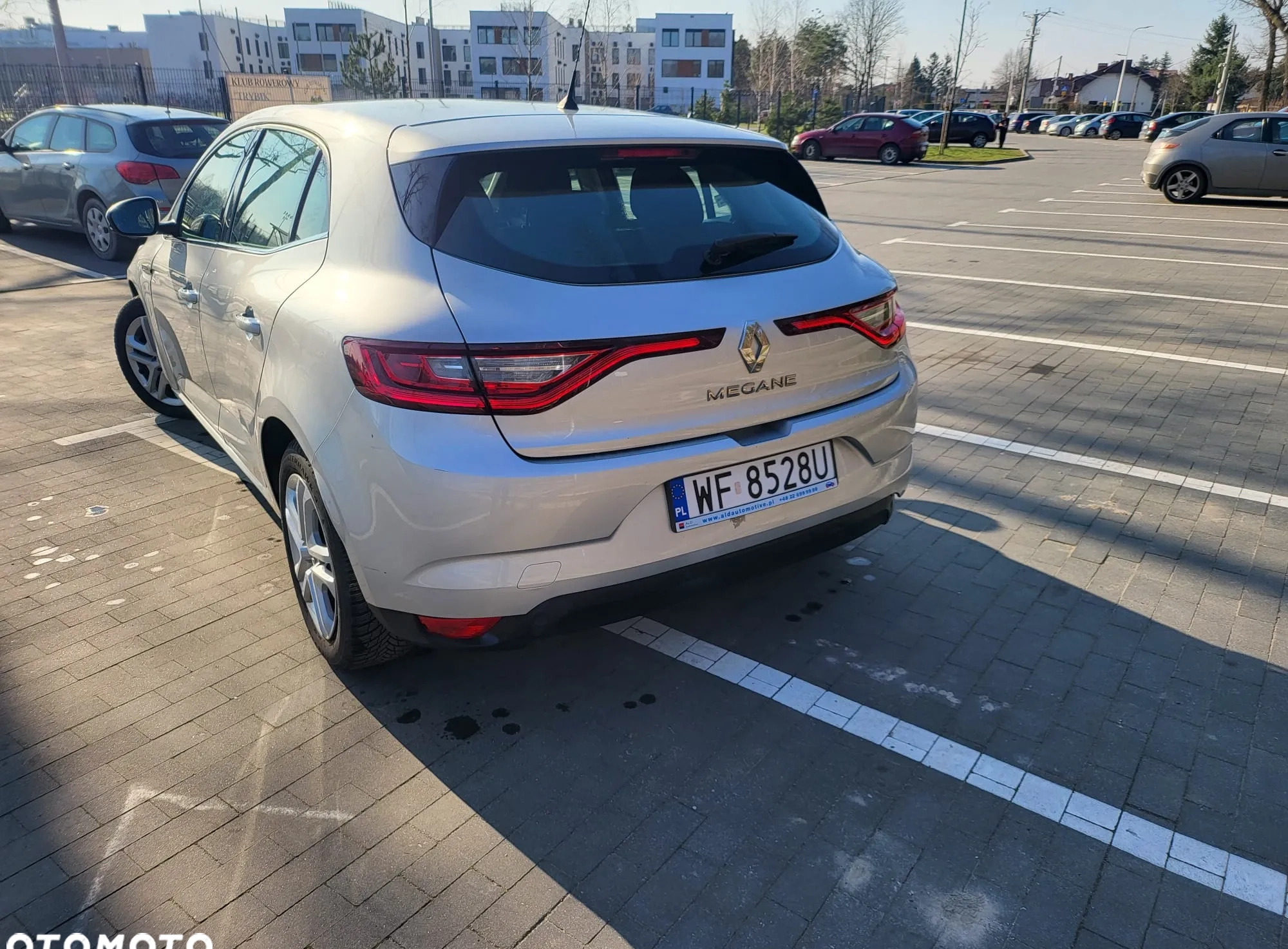 Renault Megane cena 47500 przebieg: 84376, rok produkcji 2020 z Marki małe 596